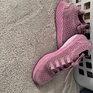 No bull knit runners